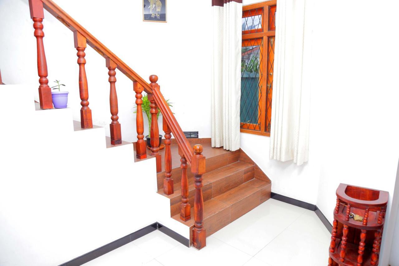 Mount River View Kandy Exterior foto